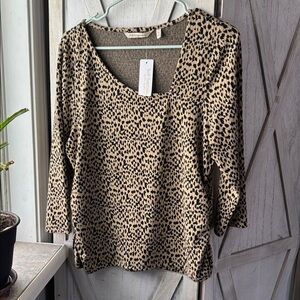 NWT Women's Anesha Leopard Print Top from Soft Surroundings